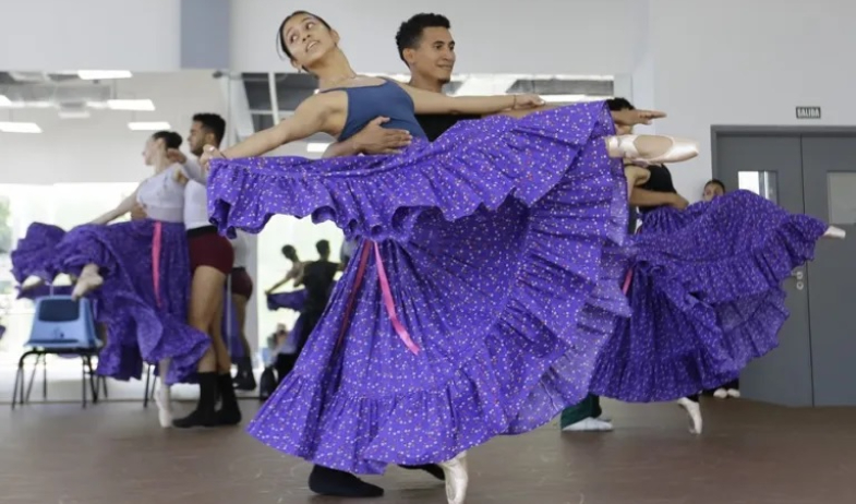 El Ballet de Panamá, la llave que enaltece la cultura al mezclar danza clásica y folclore 