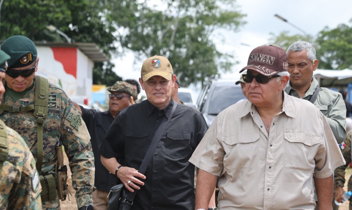 Ministro Ábrego aclara que violaciones y robos ocurren en territorio colombiano 