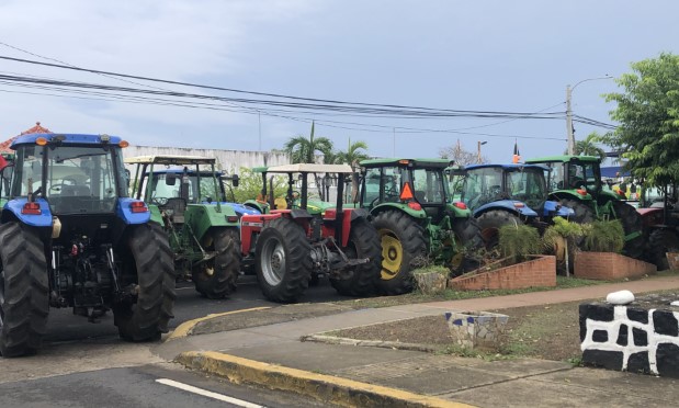 ¡También quieren su mesa de diálogo! Maiceros santeños están preocupados, no descartan protestas 