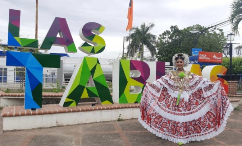 Las Tablas, lista para recibir miles de polleras  