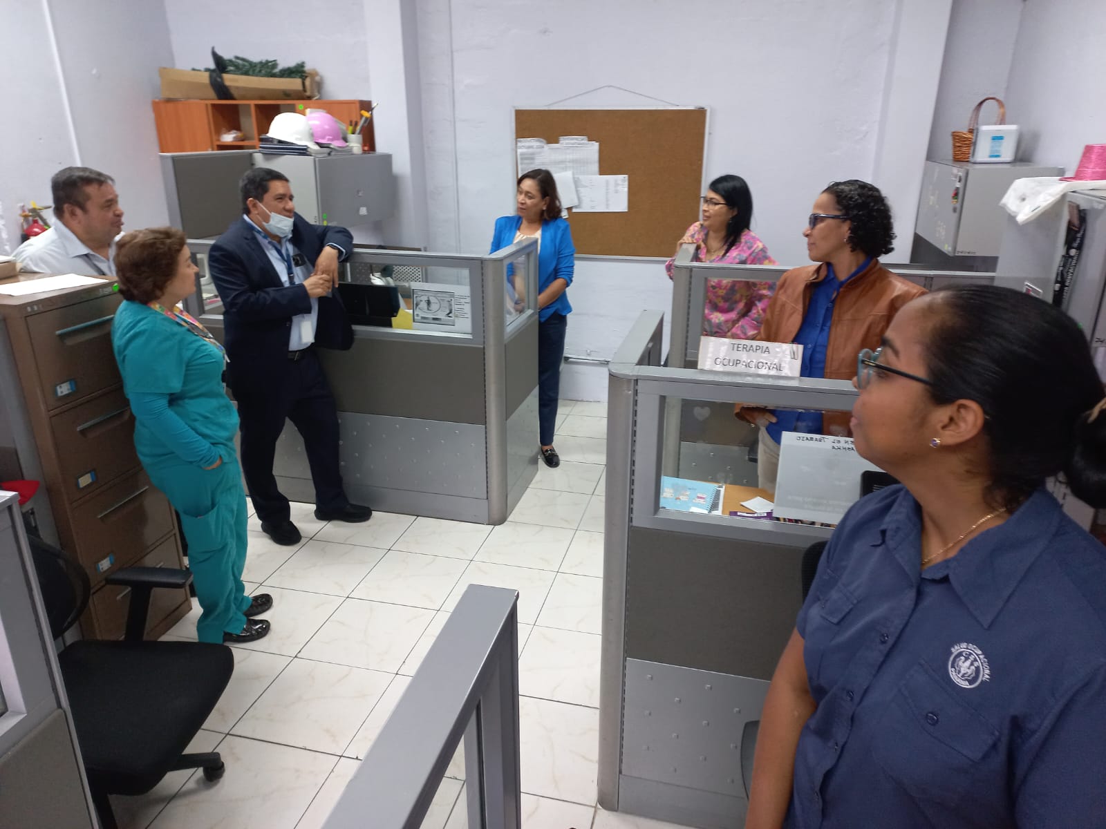 Autoridades realizan recorrido en la policlínica de Betania para optimizar los servicios que ofrecen 