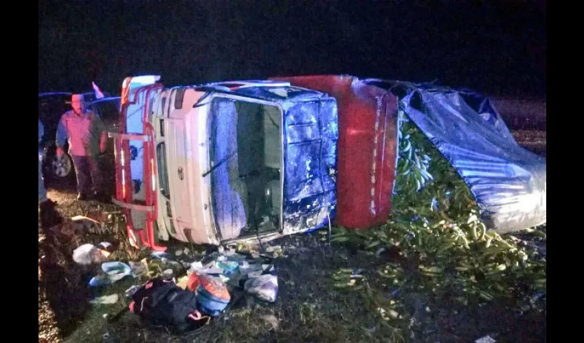 Al momento del accidente caía  una pertinaz lluvia.  