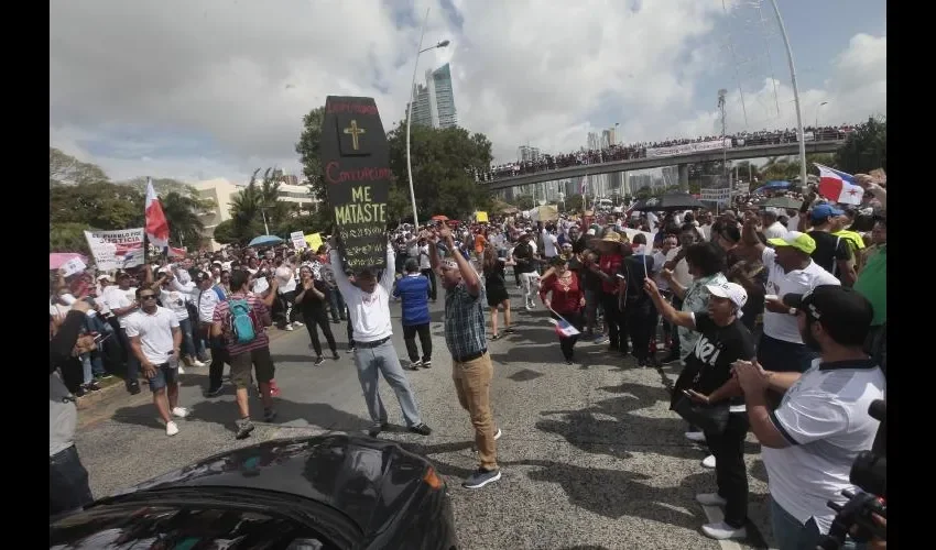 Mensajes claros contra la corrupción. Foto: Roberto Barrios