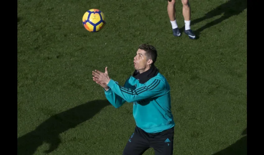 Cristiano Ronaldo recibió el Premio Goal 50 al mejor jugador de la pasada temporada.