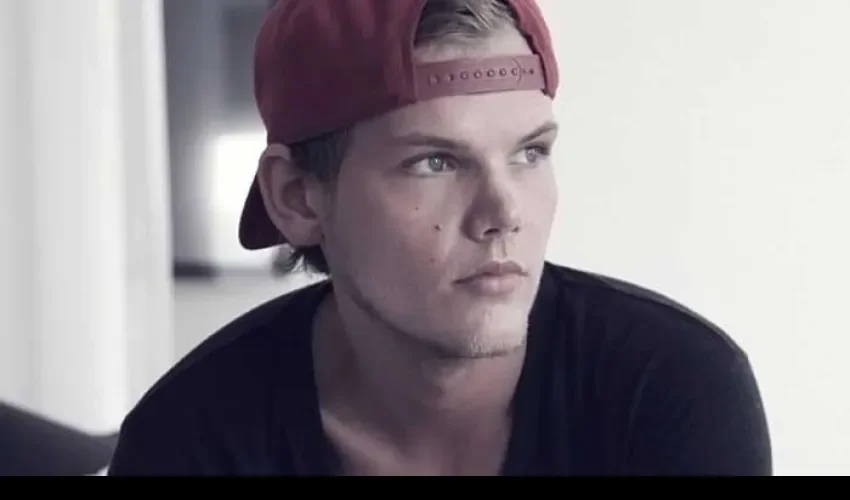 Avicii murió muy joven, tuvo problemas con el alcohol. / Foto: Archivo