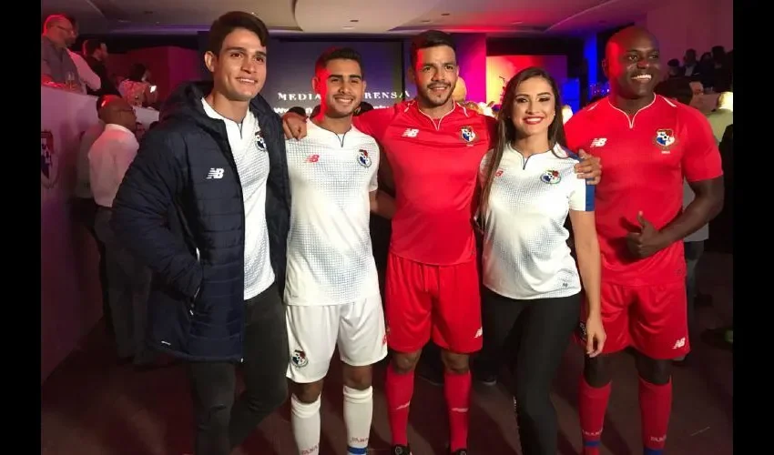 La camiseta que utilizará Panamá en el Mundial de Rusia 2018 sigue generando polémica.