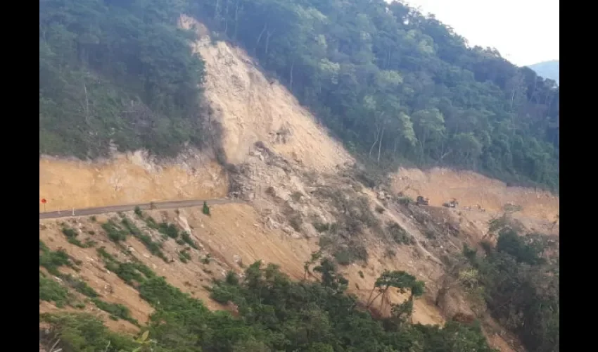 Moradores de Santa Marta de El Harino piden apoyo al Gobierno. 