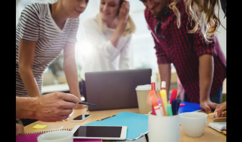 Estas nuevas generaciones vienen recargados de habilidades en la tecnología. Foto: Cortesía