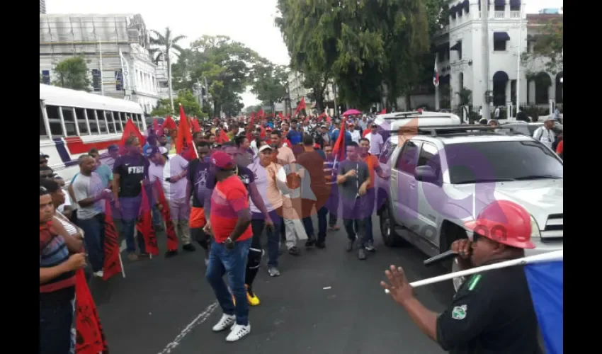 Sindicato Único de Trabajadores de la Construcción y Similares.