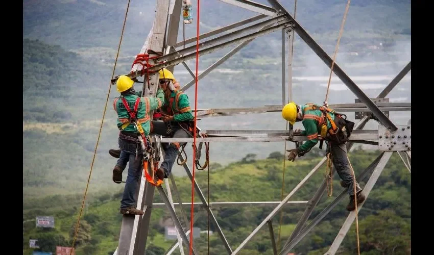 El mercado laboral está demandando muchas carreras técnicas y muchas están pagando muy buenos salarios. Foto: Ilustrativa