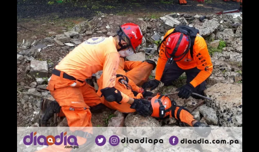 Aprendieron técnicas de rescate en infraestructuras colapsadas. Foto: Jesús Simmons