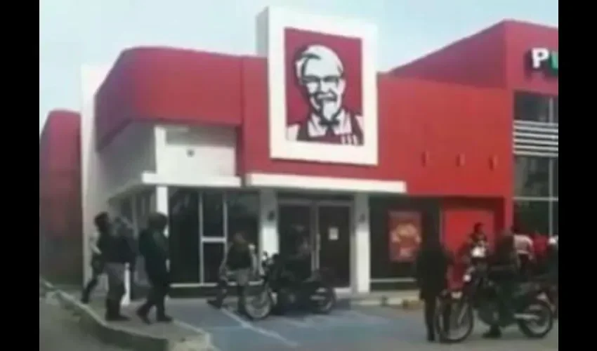 Restaurante de comida rápida en Colón. 