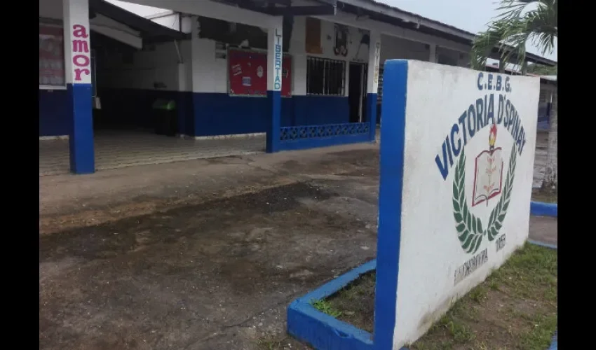 El niño que portaba el arma blanca cursa el primer grado en la escuela. 