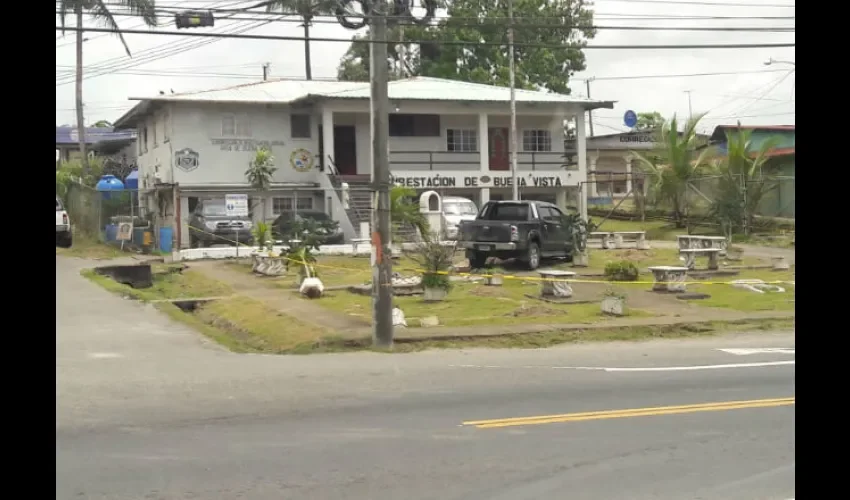 Auto del comerciante donde delincuentes lo privaron de libertad. Foto: D. Sánchez 