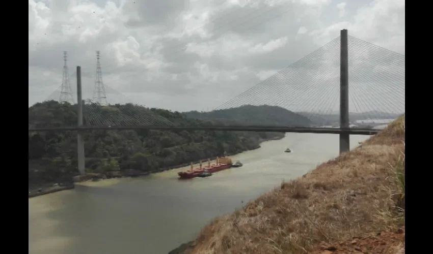 En 15 años de existencia nunca le han hecho nada al puente. Foto: Archivo