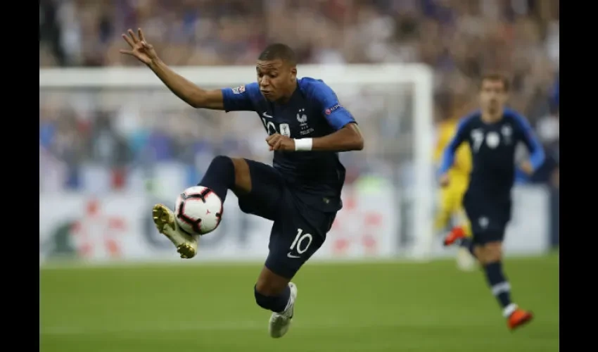 Kylian Mbappé viene de ganar el Mundial de Rusia 2018 con la selección de Francia.