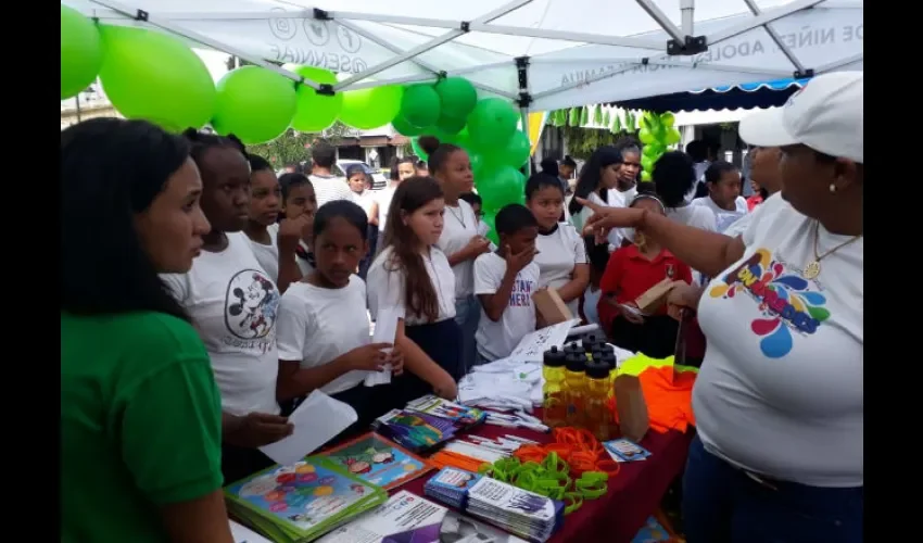 Realizan feria con material informativo para niños: Fotos: Cortesía 