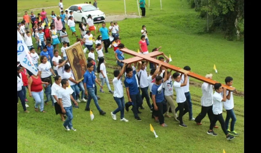 Jóvenes entusiasmados con el evento que se realizará en enero de 2019. Foto: Cortesía