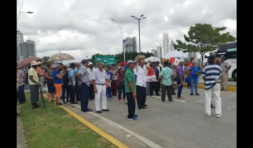 Foto ilustrativa de una protesta realizada en la Cinta Costera. Cortesía: Ginelle Cedeño 