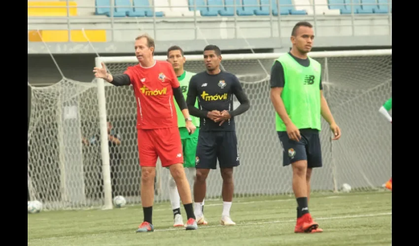 El técnico interino de la selección de Panamá. Foto: Anayansi Gamez 