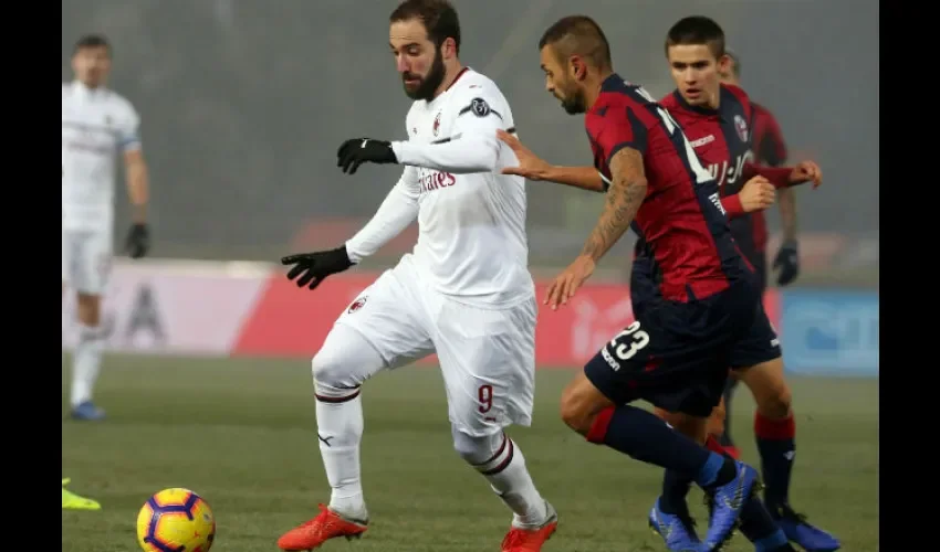 El jugador del Milan Gonzalo Higuain. Foto: AP