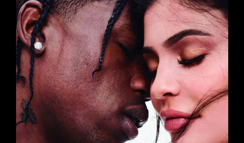  Travis Scott y Kylie Jenner enamorados/Foto: ilustrativo  