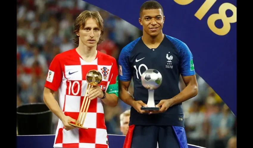 Luka Modric y  Kylian Mbappe. Foto:EFE