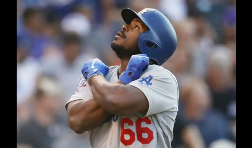 Yasiel Puig  es uno de los peloteros cubanos que juega en las Grandes Ligas.