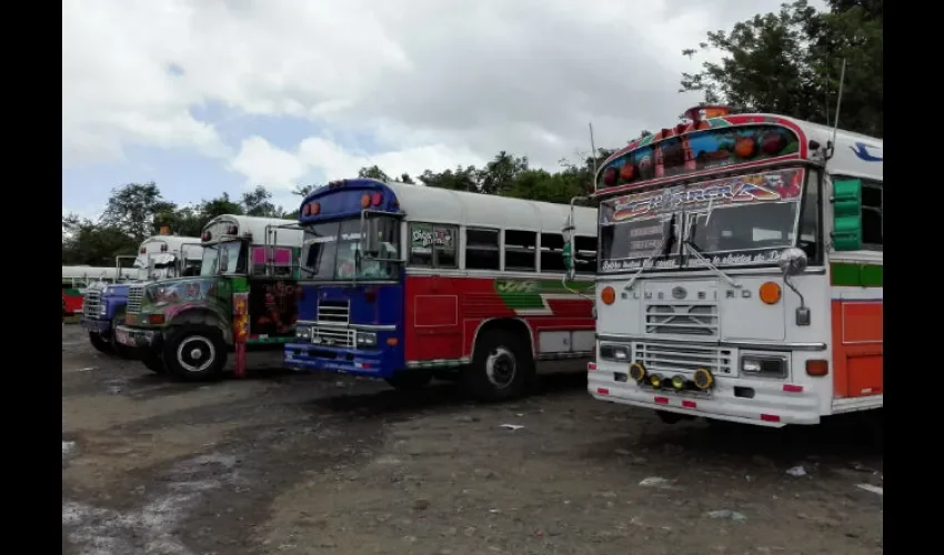 Foto ilustrativa de la piquera de buses. 