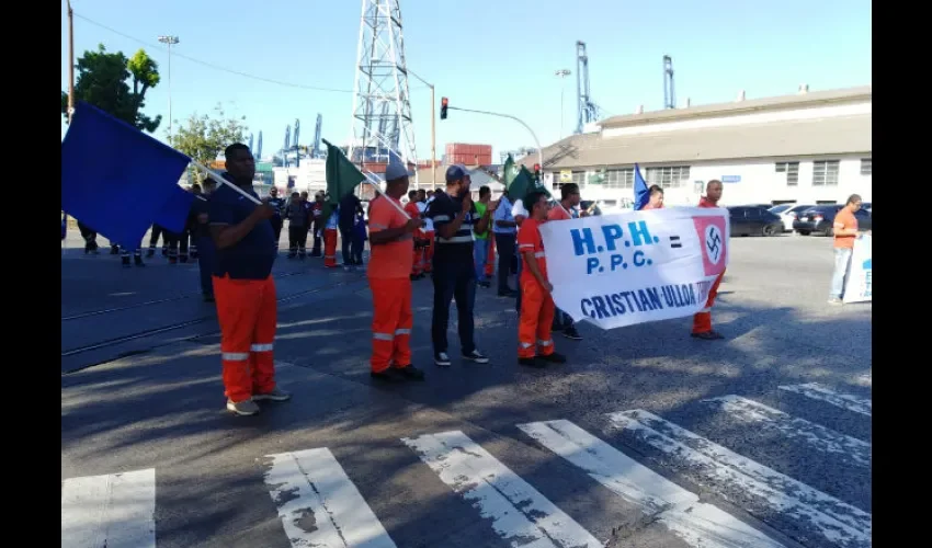 El grupo protestó este 17 de enero en el Puerto de Balboa. Foto: Brenda Ducreux