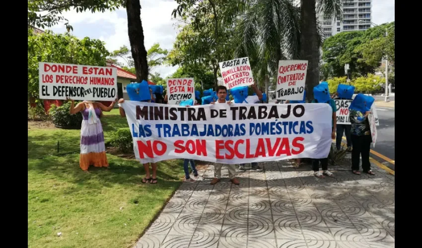 Empleadas domésticas no darán el brazo a torcer. 