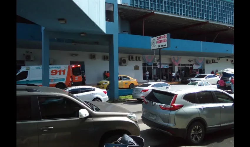 El sujeto fue llevado al hospital, pero caminó a la ciudad perdió la vida. Archivo 