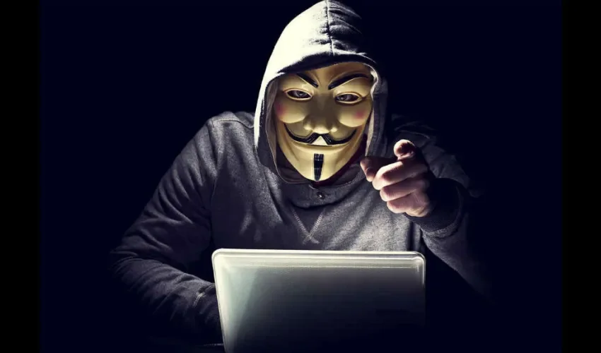 Foto ilustrativa de un hacker. 