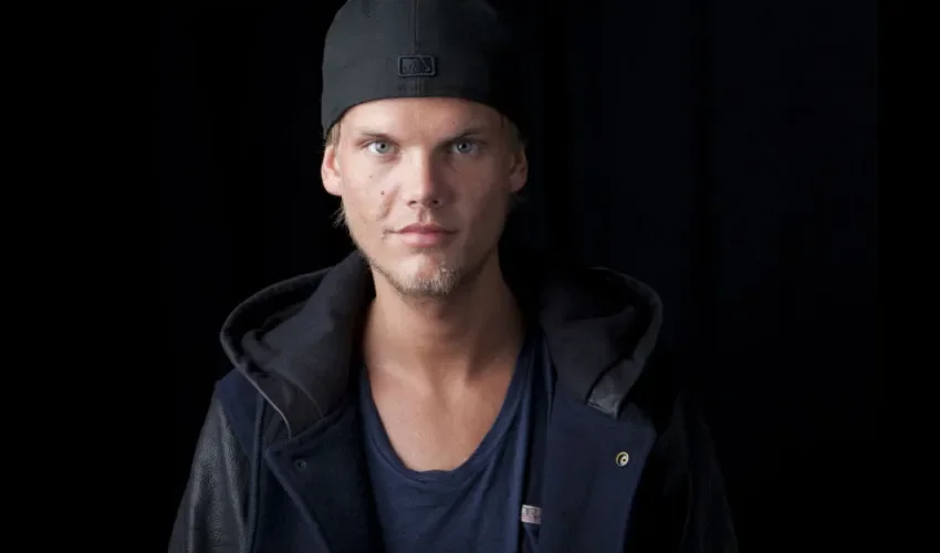 Avicii.