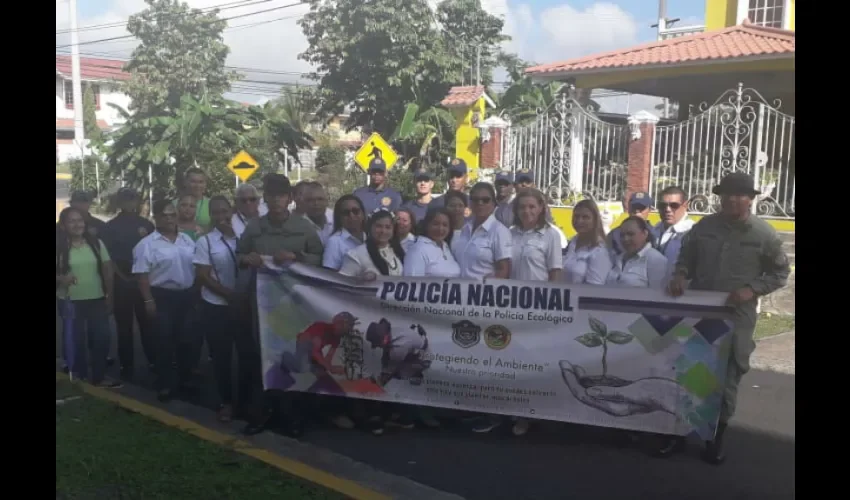 Caminaron por los recursos naturales. Foto: Cortesía