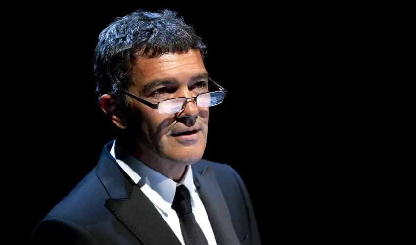 Antonio Banderas. 