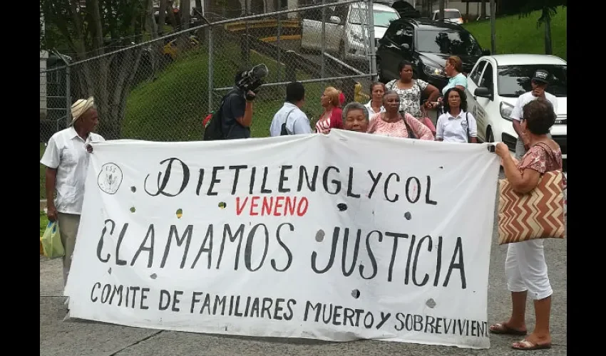 Pacientes llevan años reclamando justicia. Foto: Jesús Simmons