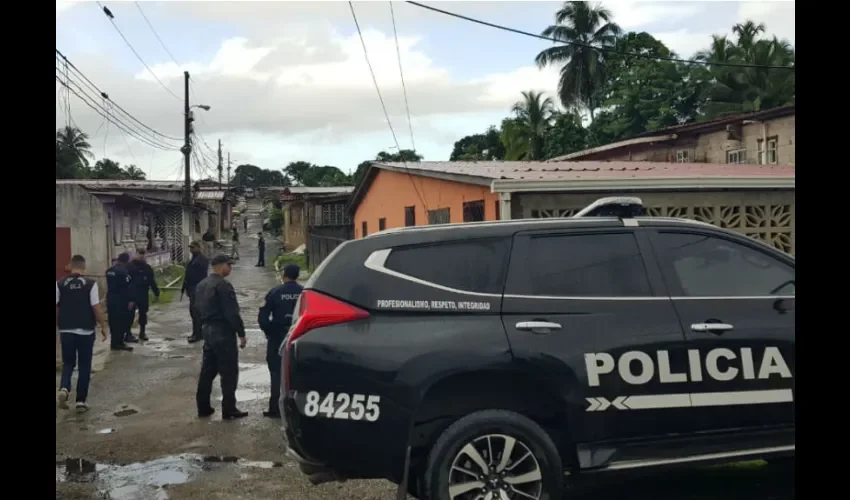 La afectada comentó a la Policía Nacional, que el taxista iba acompañado de un segundo pasajero.