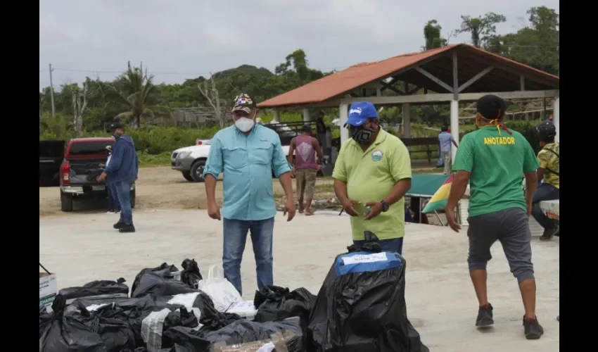 Foto ilustrativa de las donaciones.