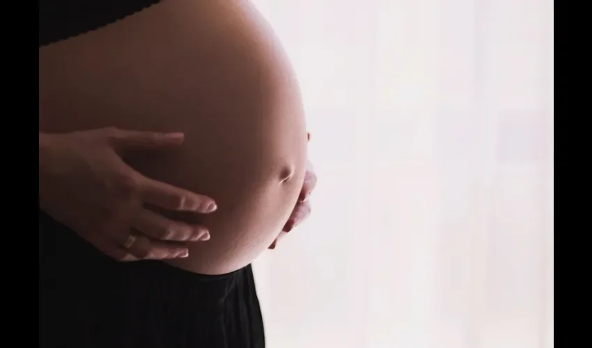 Foto ilustrativa de una mujer embarazada. 