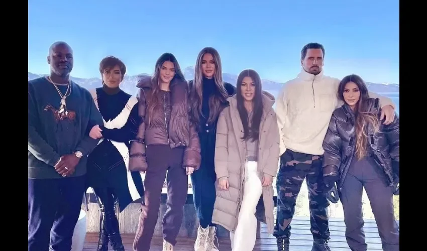 Foto ilustrativa de la familia kardashians. 