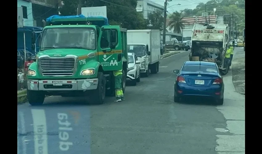 Foto ilustrativa de los carros recolectores. 