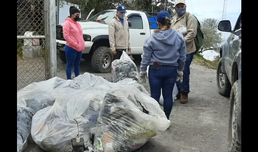 Foto ilustrativa de la recolección de basura. 