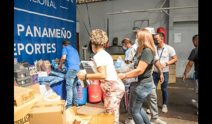 Foto ilustrativa de la donación. 