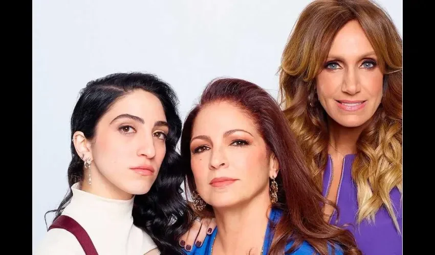 Emily, Gloria y Lili Estefan. Foto: EFE. 