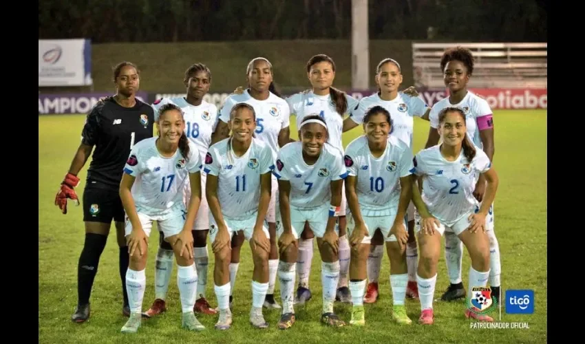 Las dirigidas por Raiza Gutiérrez lucharon hasta el final con dos jugadoras menos en el Estadio Panamericano.  .