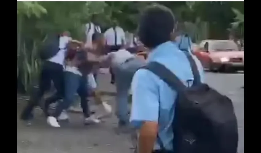 Ahora se mantienen ronda policial al momento que se dan la salida de los estudiantes con el objetivo de brindar seguridad al momento que regresan a casa.  