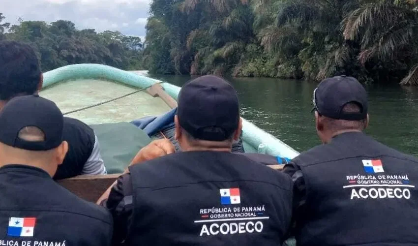 Vista de la inspección de las autoridades. 