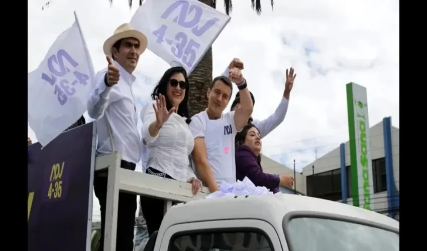 Daniel Noboa estaba en su cierre de campaña cuando una balacera interrumpió la actividad política. (Facebook_/Daniel Noboa/ Archivo)