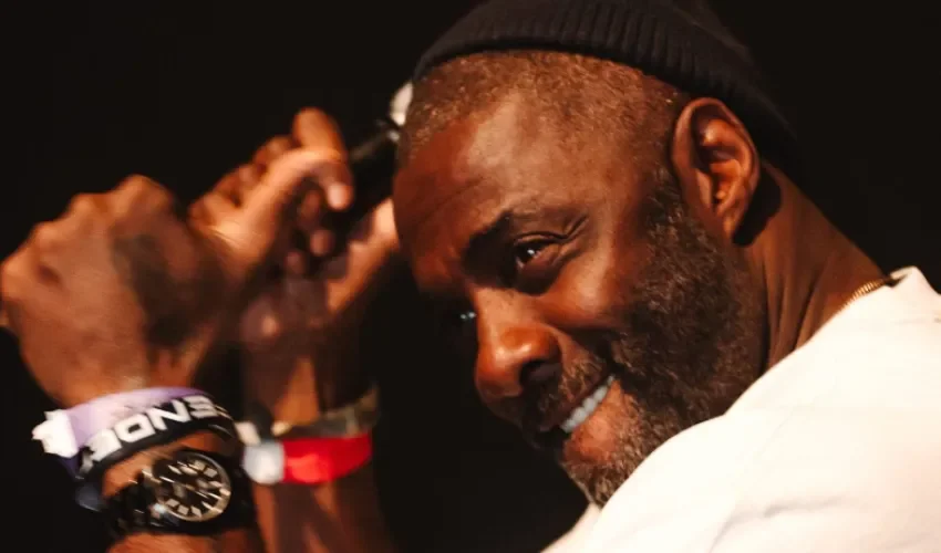 Foto: @idriselba